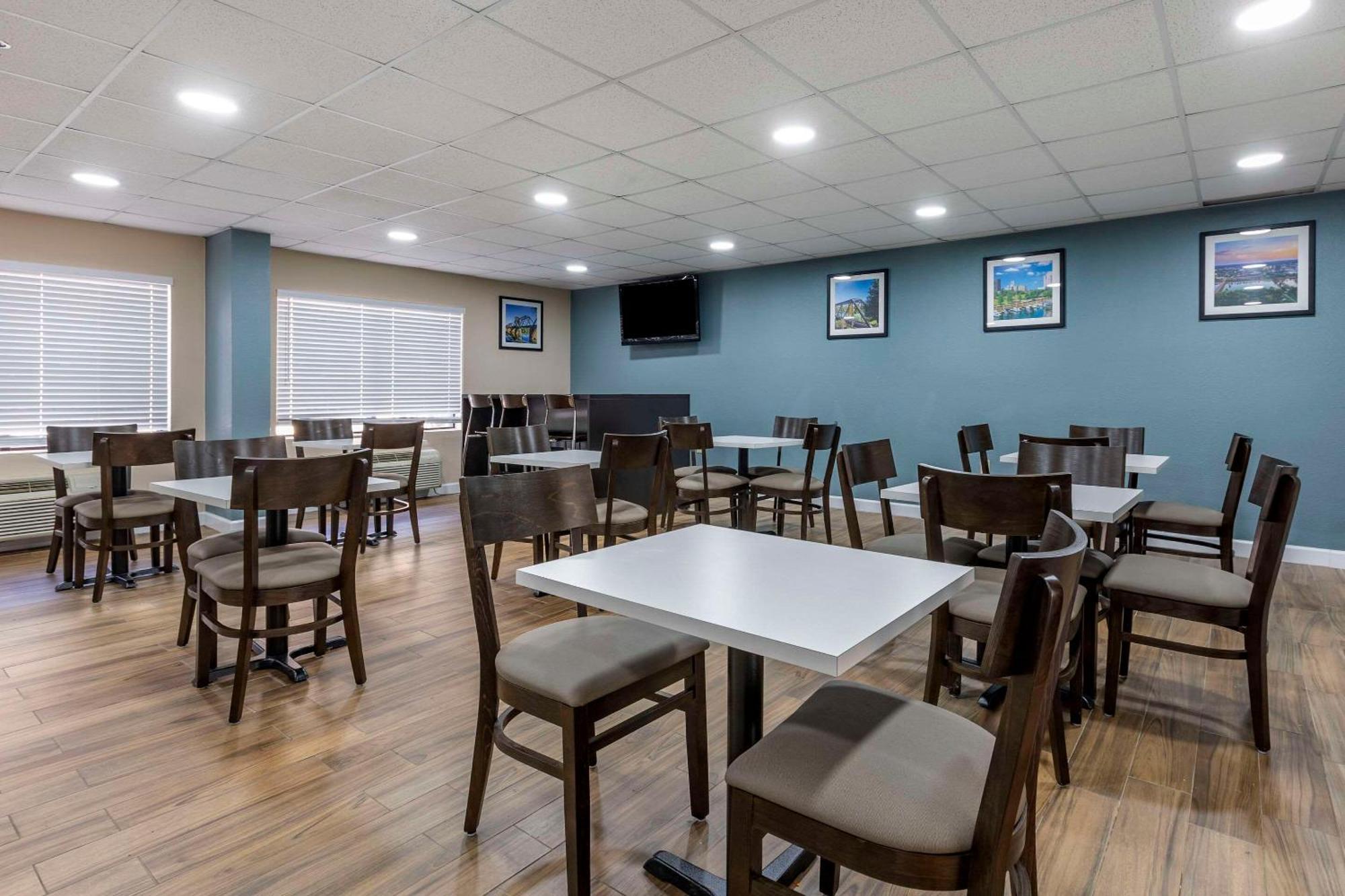 Sleep Inn & Suites Augusta West Near Fort Eisenhower 格罗夫敦 外观 照片